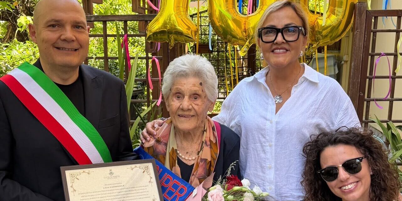 Pineto, omaggio del Comune a Lidia Giannangelo per il secolo di vita