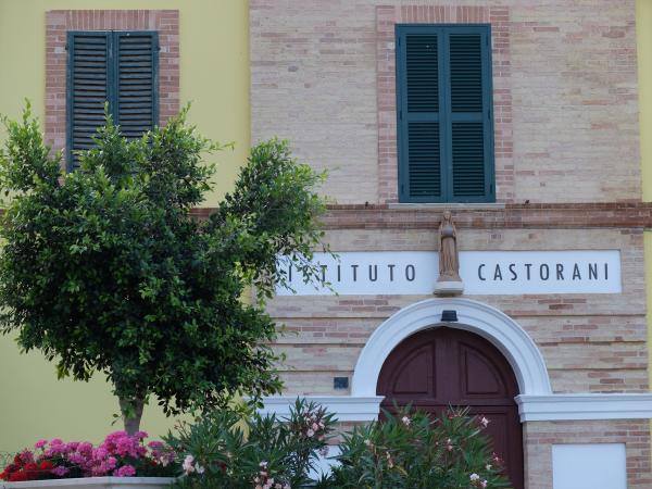Istituto Castorani riqualificazione