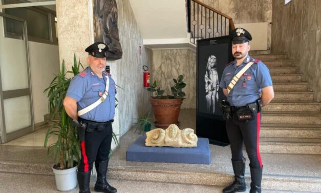 Fregio cinquecentesco ritrovato a Teramo: tornerà nelle Marche