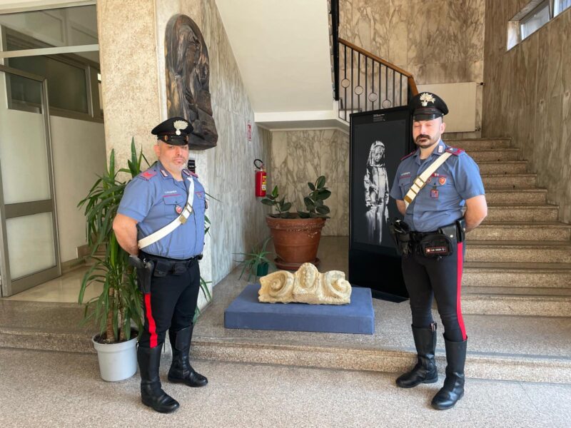 Fregio cinquecentesco ritrovato a Teramo: tornerà nelle Marche
