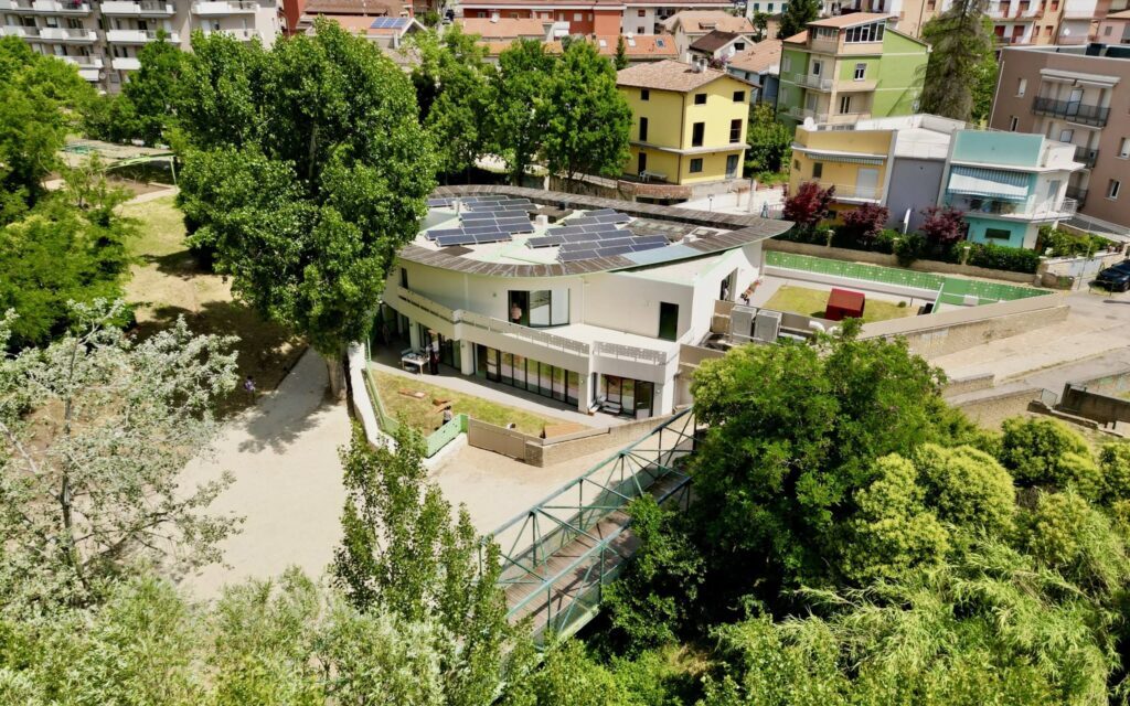 Teramo, riapre l’asilo nel verde del parco fluviale