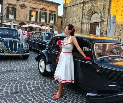 Atri, mezzi d’epoca in centro per una serata di solidarietà