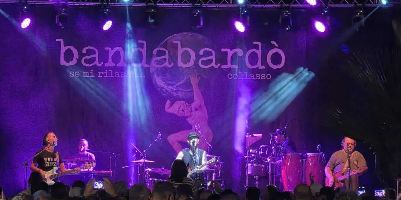 Alba Adriatica, grande partecipazione per il live della Bandabardò