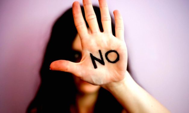 #iorestoacasa #manonmisentosicura: lo spot anti-violenza della CPO di Teramo