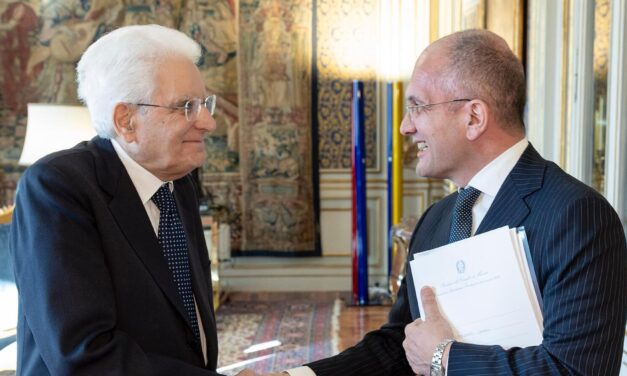 Mattarella ad Amatrice per l’avvio dell’anno scolastico