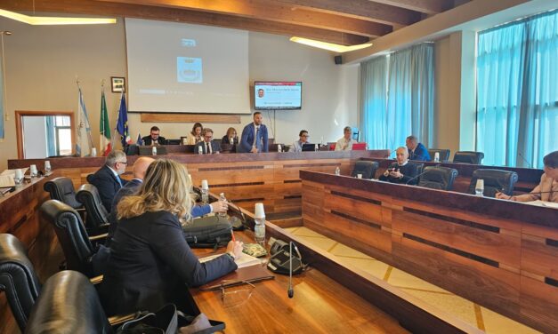 Roseto, via libera in Consiglio al nuovo passaggio sul piano demaniale