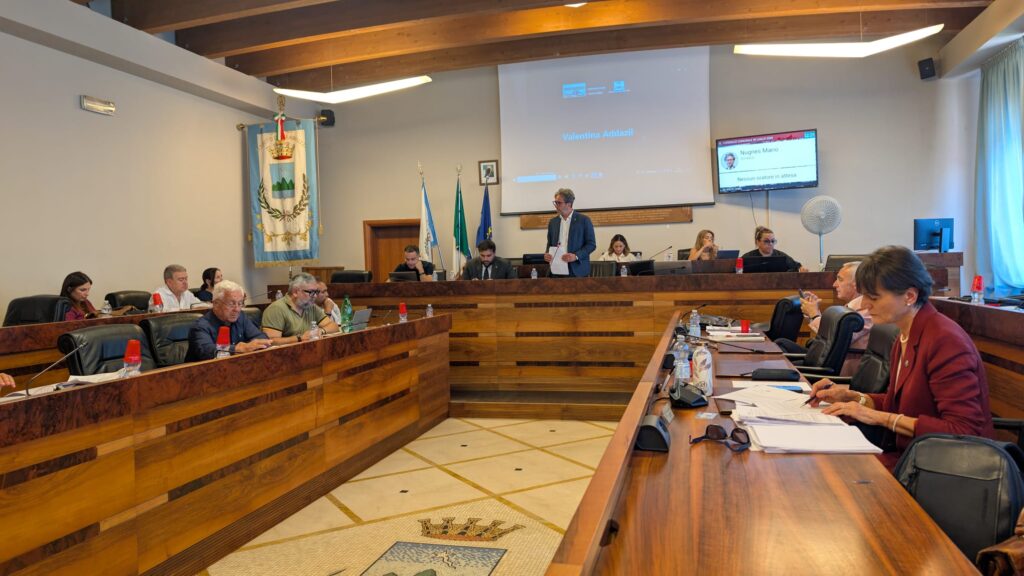 Roseto approva la manovra: risorse per 16 interventi in città