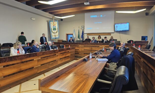 Roseto, consiglio comunale convocato il 24 aprile