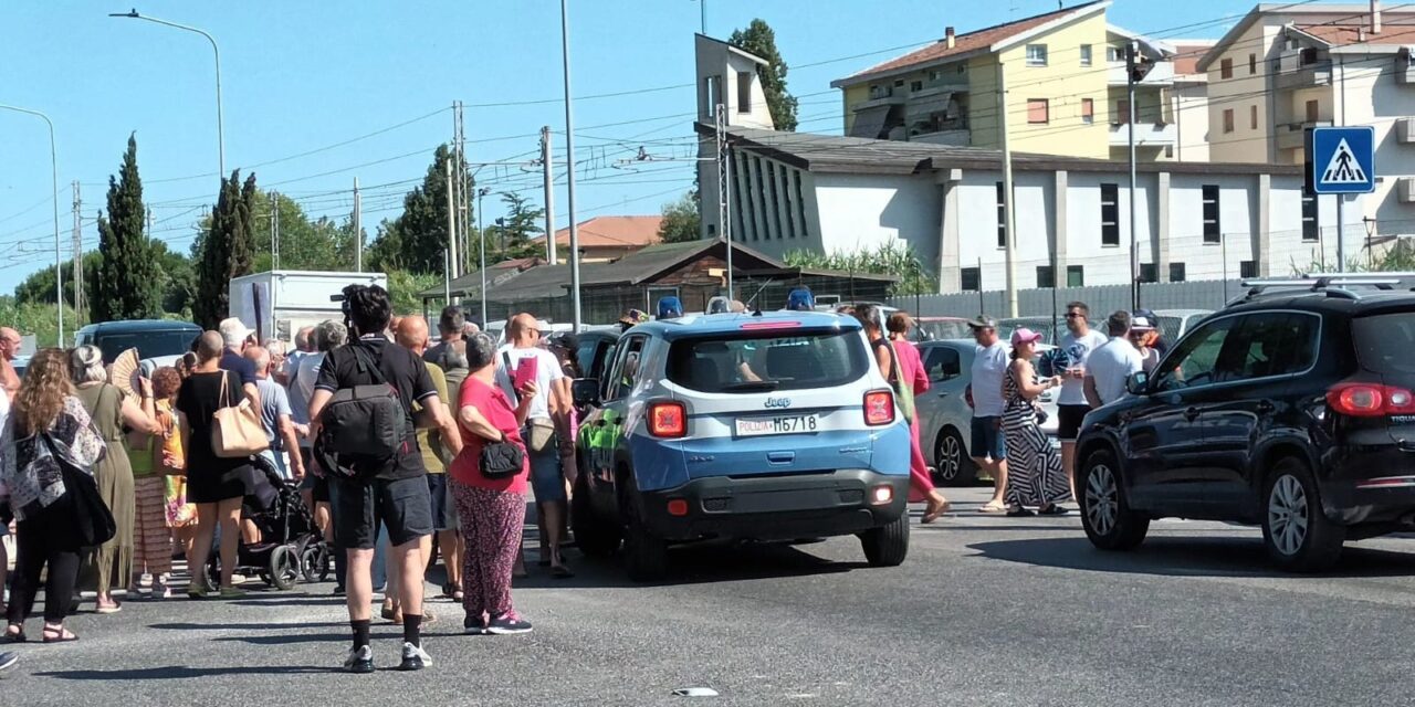Silvi, cittadini sulla Statale per la SP 29B