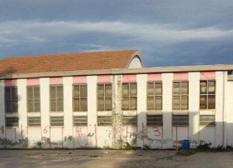 Liceo Saffo, critiche sulla sede all’ex mattatoio
