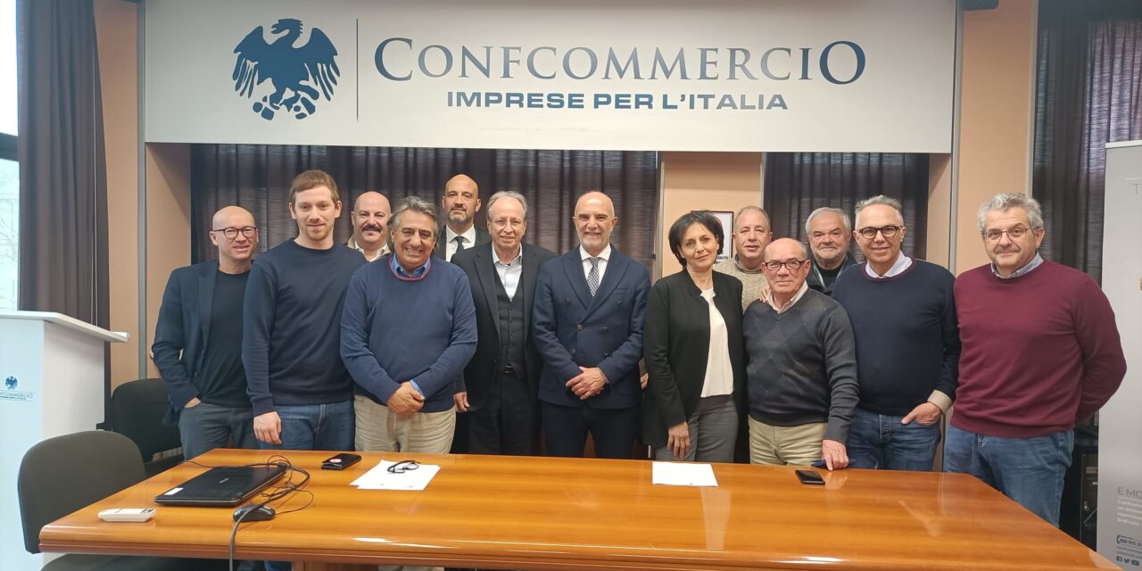 Pescara, confronto tra Comune e Confcommercio su turismo e negozi