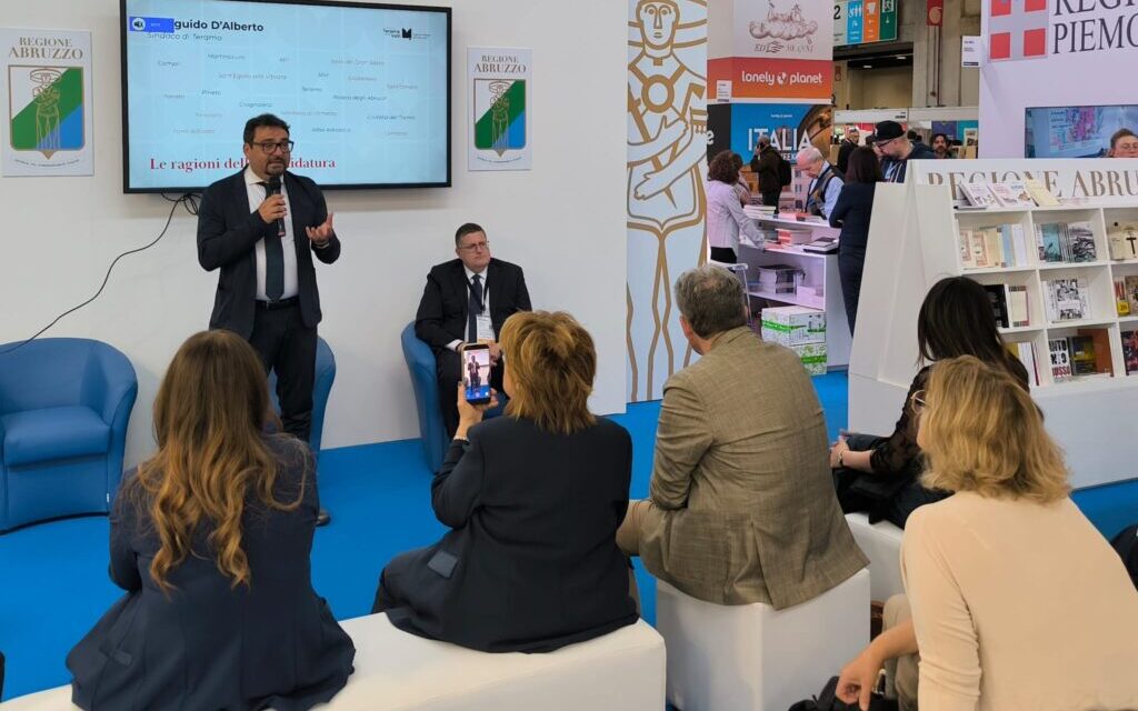 Teramo porta la candidatura a Capitale del libro al Salone di Torino