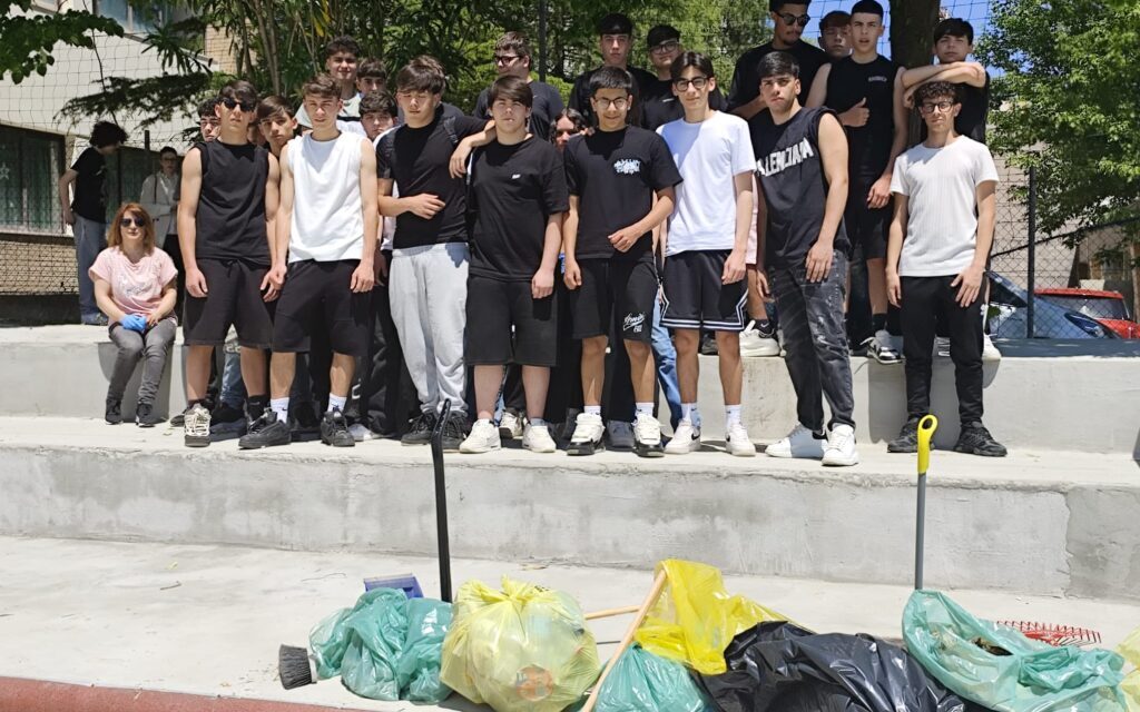 Teramo, gli studenti del Pascal in campo per l’ambiente