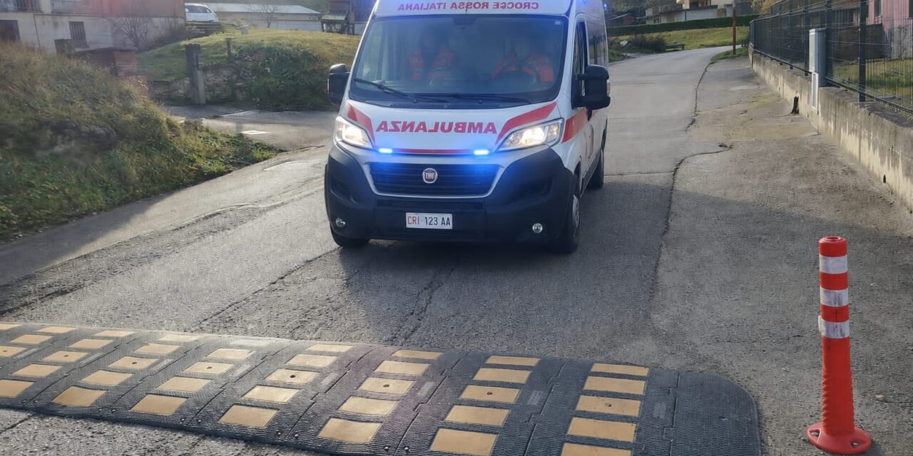 Isola del Gran Sasso, dubbi sui dossi installati in via Campo di Giove