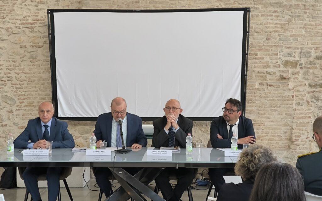Teramo premia Rossi-Doria per l’impegno verso i giovani