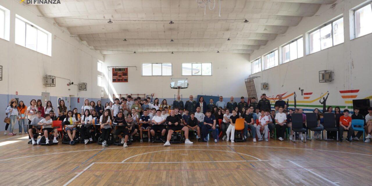Legalità economica in aula: coinvolti 700 studenti teramani