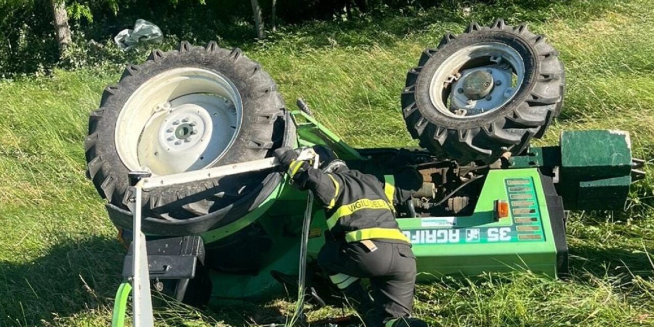 Trattore si ribalta a Valle Castellana, ferito un 51enne