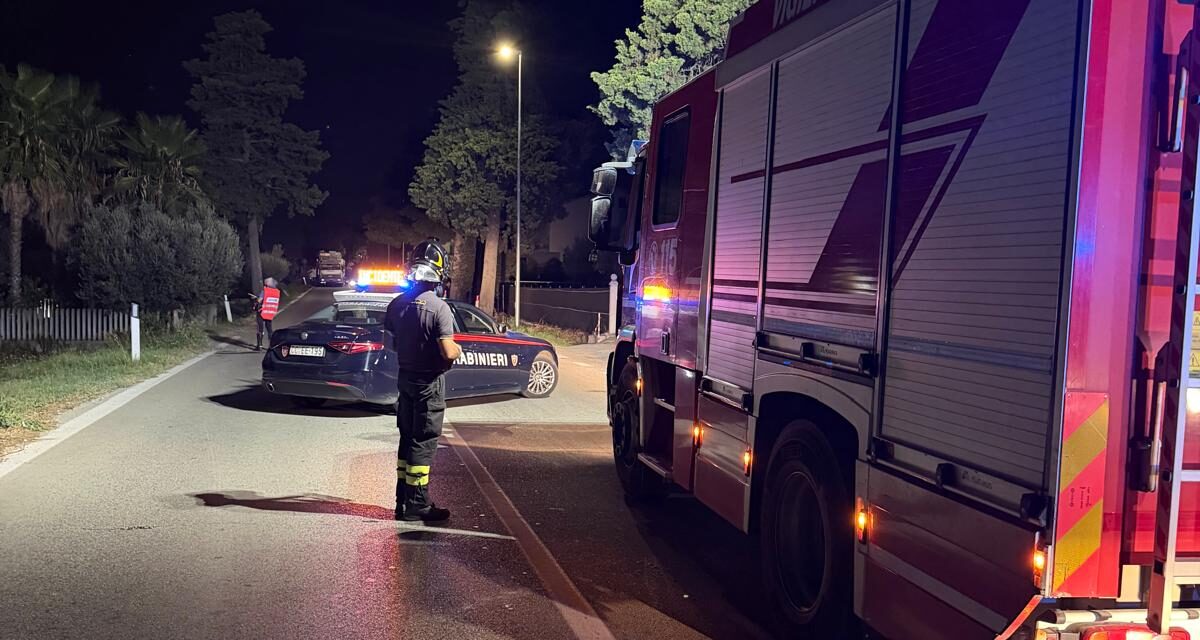 Alba Adriatica, incidente sulla Statale 16: due persone in ospedale
