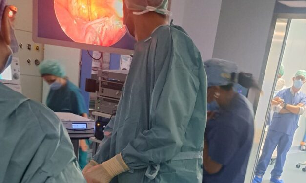 Sanità in Abruzzo, a Pescara intervento ginecologico innovativo