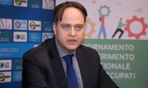 Scuola, l’USR Abruzzo chiarisce sulle proroghe ai dirigenti