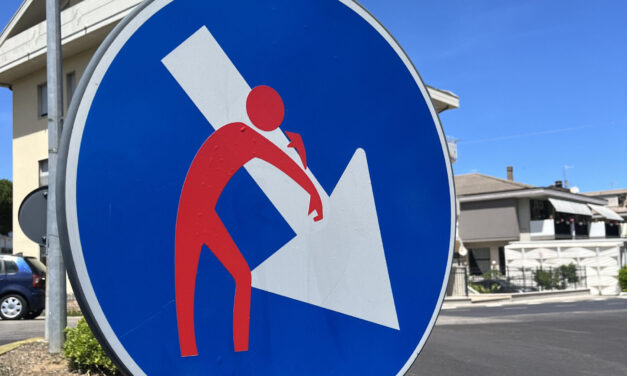 Pineto accoglie l’arte urbana di Clet Abraham