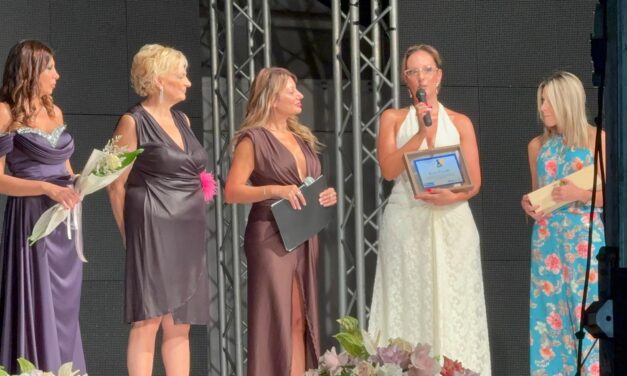Alba Adriatica, premio a Rosa Pestilli al Galà della Moda