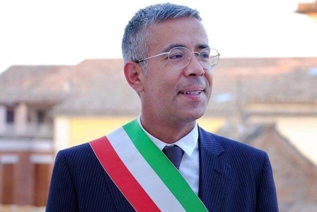 Atri, scontro sulla scuola Mambelli: il sindaco replica