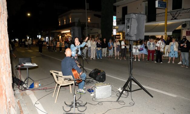 Pineto accende l’estate con musica e centro pedonale