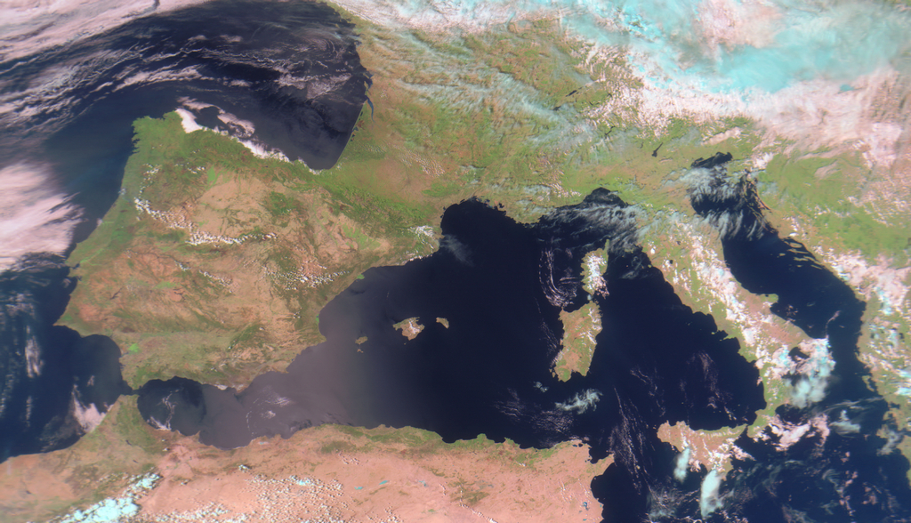 Meteo, sole e caldo in aumento su Giulianova e costa teramana