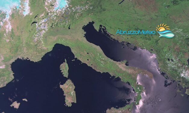 Caldo sulla costa teramana, temporali verso l’interno