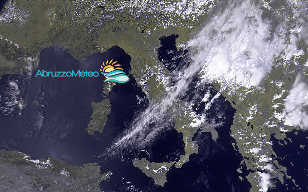 Meteo, vento sulla costa teramana: weekend più caldo