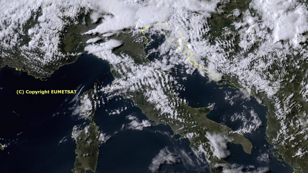 Meteo in Abruzzo: nubi e calo termico sulla costa teramana
