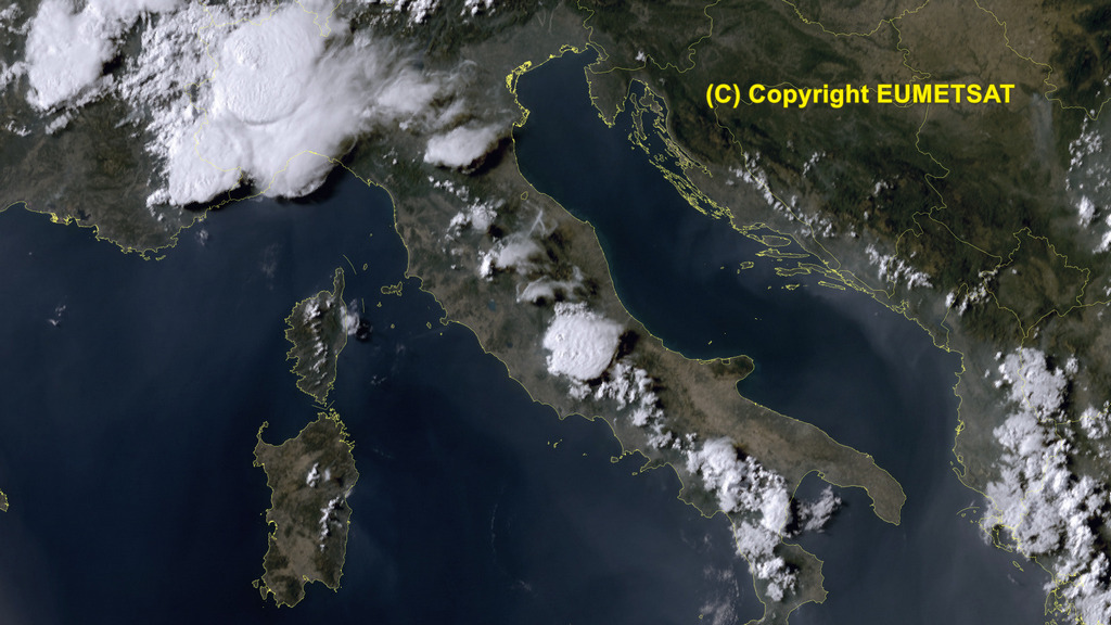 Caldo intenso sulla costa teramana, instabilità nel pomeriggio
