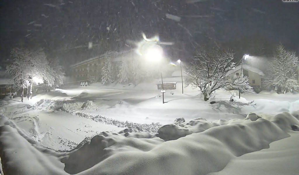 Prati di Tivo, nuove limitazioni per il pericolo valanghe