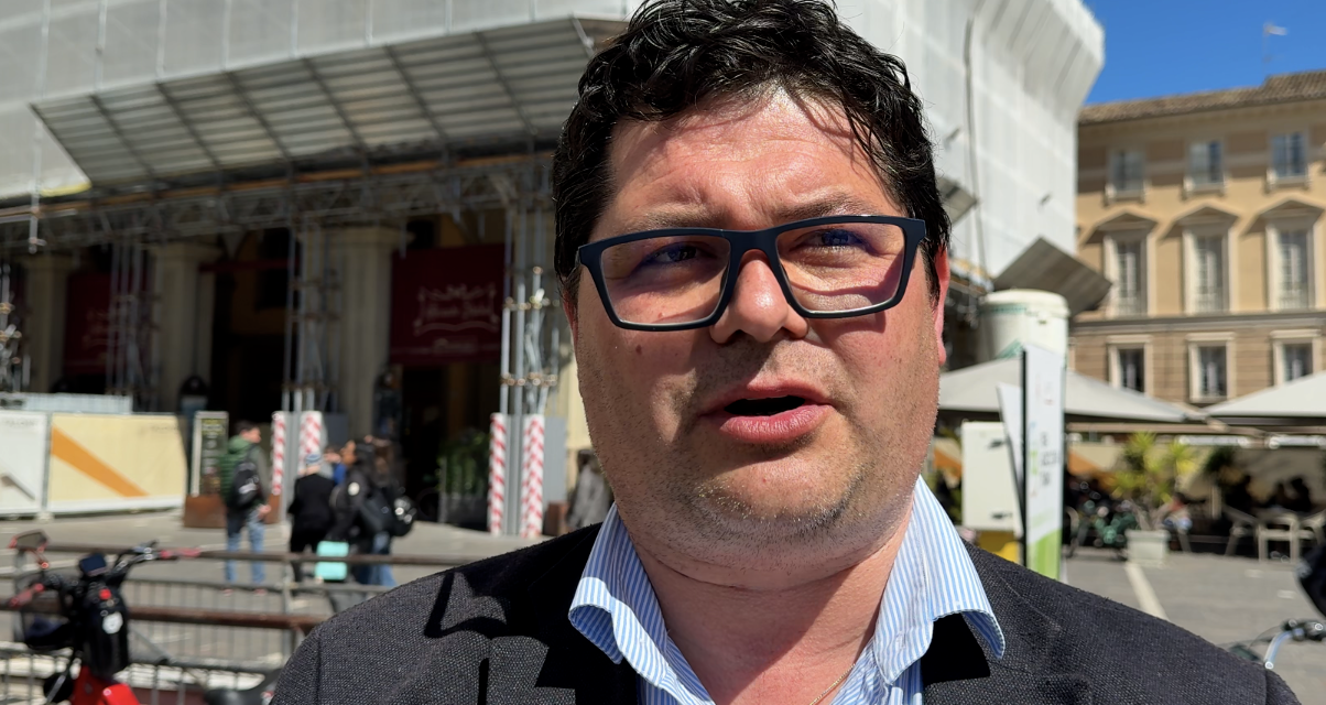 Teramo, confronto in piazza tra negozianti e Comune