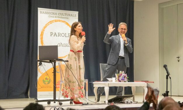 Giulianova, Pino Strabioli chiude Parole in circolo