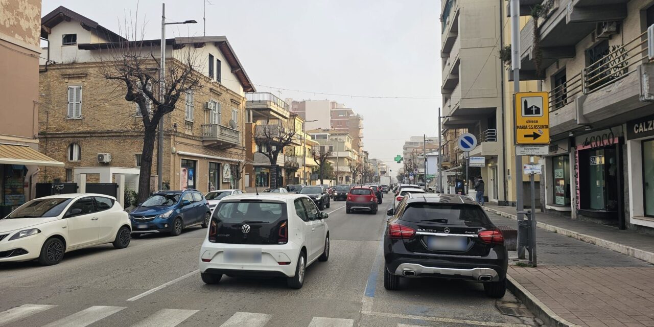 Roseto, cantieri sulla SS16: tempi e disagi al traffico
