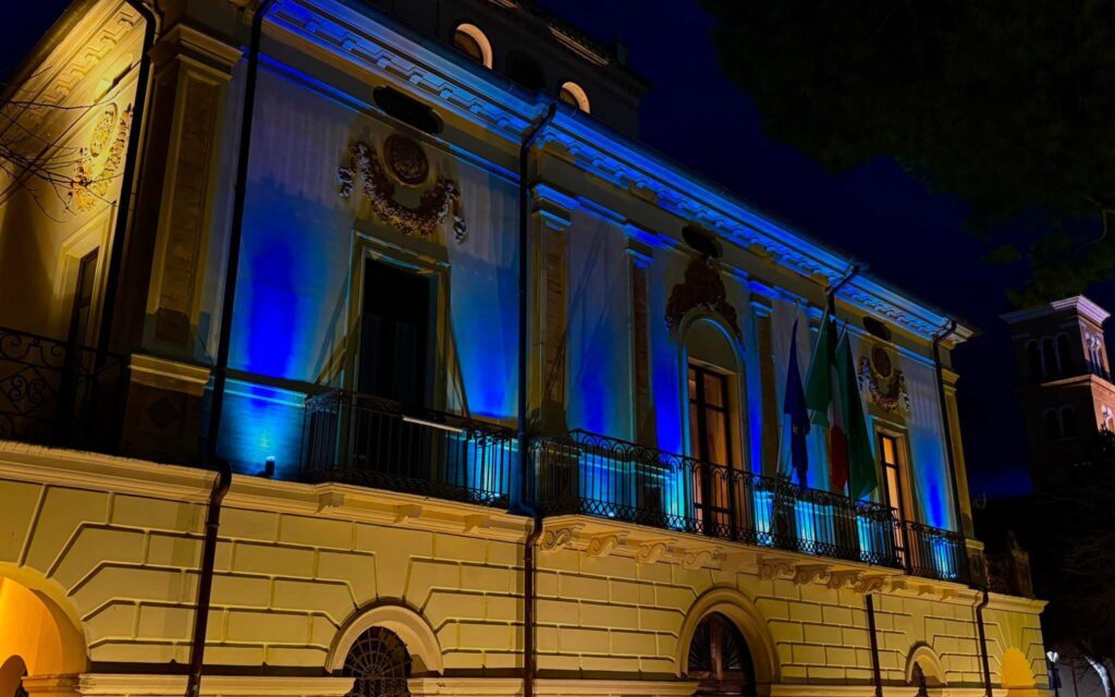 Pineto illumina Villa Filiani per la Giornata sulla fibrosi cistica