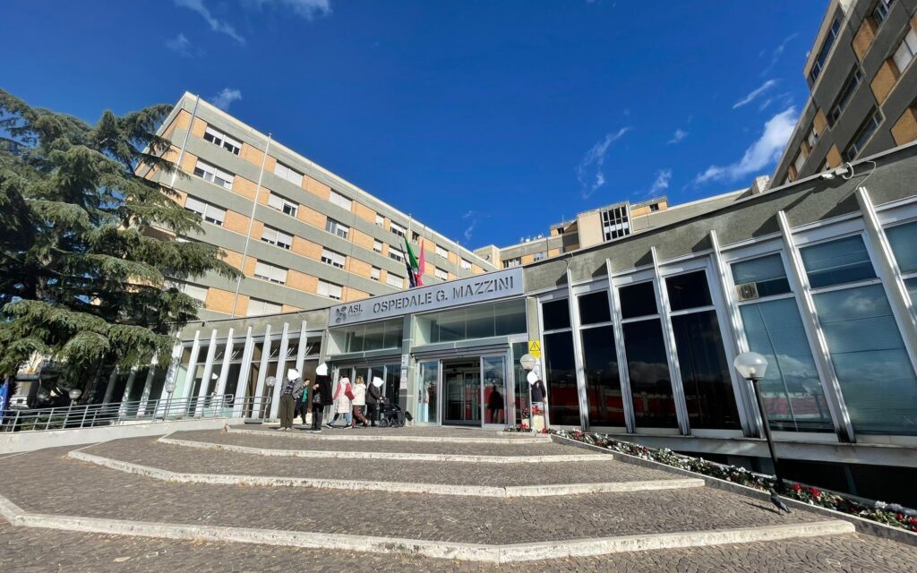 Martinsicuro, 12enne urtato da un’auto mentre è in bici