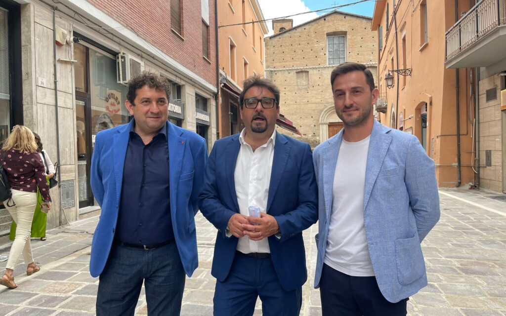 Teramo, tensioni nella maggioranza: possibile passo indietro in giunta