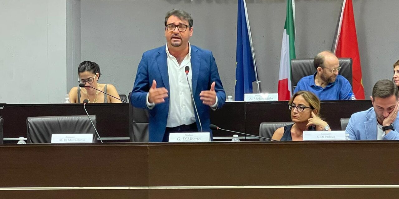 Teramo, il sindaco revoca tutti gli assessori