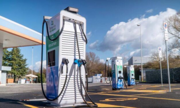 Ricarica elettrica, nuovi punti su A24 e A25 per l’Abruzzo