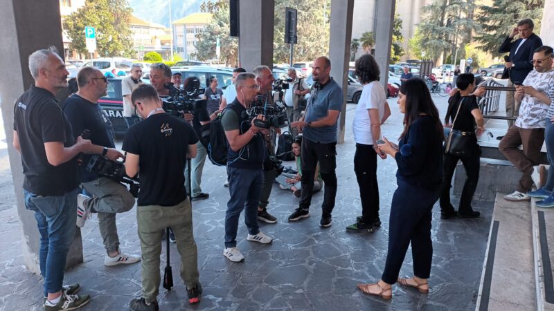 Due minori ritrovate, udienza a Sulmona per tre indagati