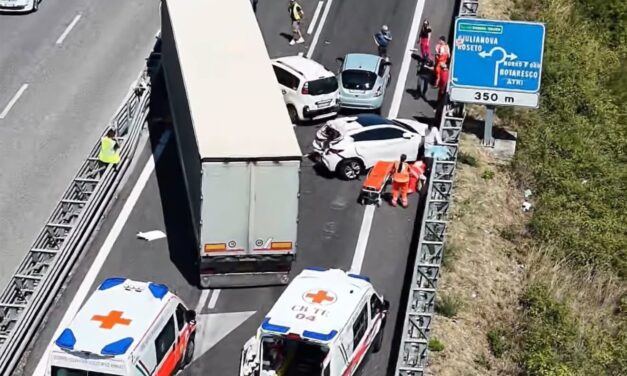 Scontro sulla Teramo-Mare, rallentamenti verso la costa