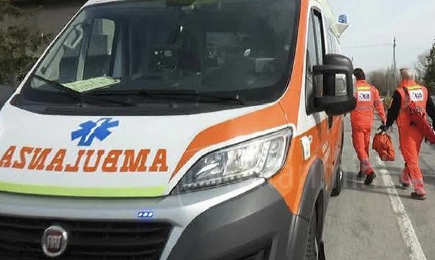 Pedone urtato da un’auto a Sant’Egidio, scattano i soccorsi