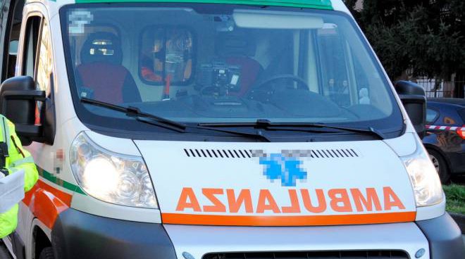 Sant’Omero, ciclista ferito nei colli: trasportato al Mazzini