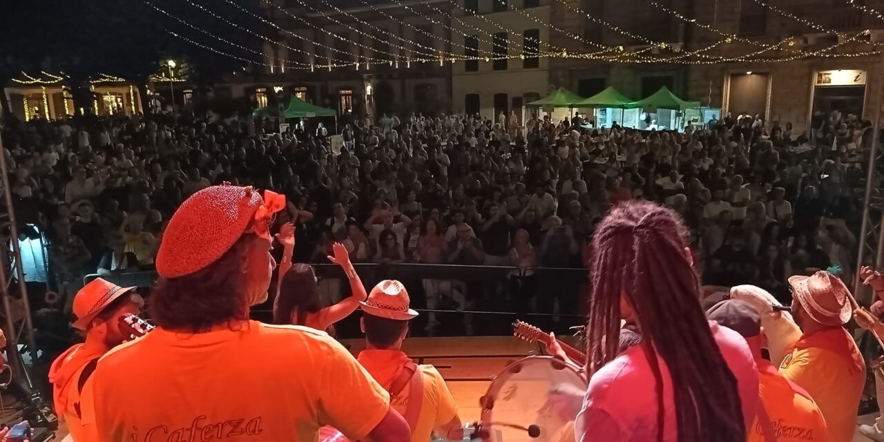 Giulianova Paese piena per tre giorni di musica e folclore