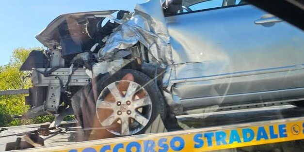 Scontro sulla rampa dell’A14 a Roseto: feriti lievi