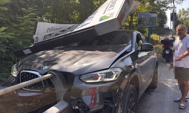 Auto contro la barriera sulla Statale 80 a Giulianova