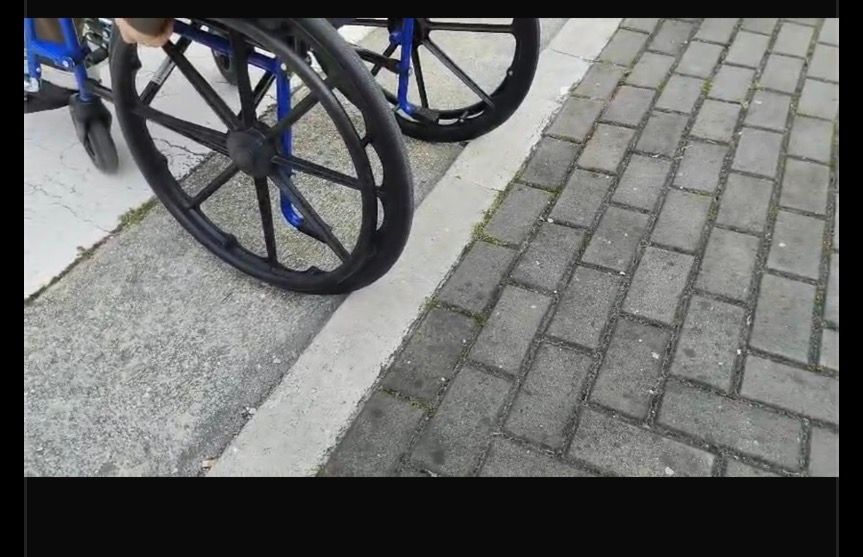 Tortoreto, il pontile torna al centro del confronto politico